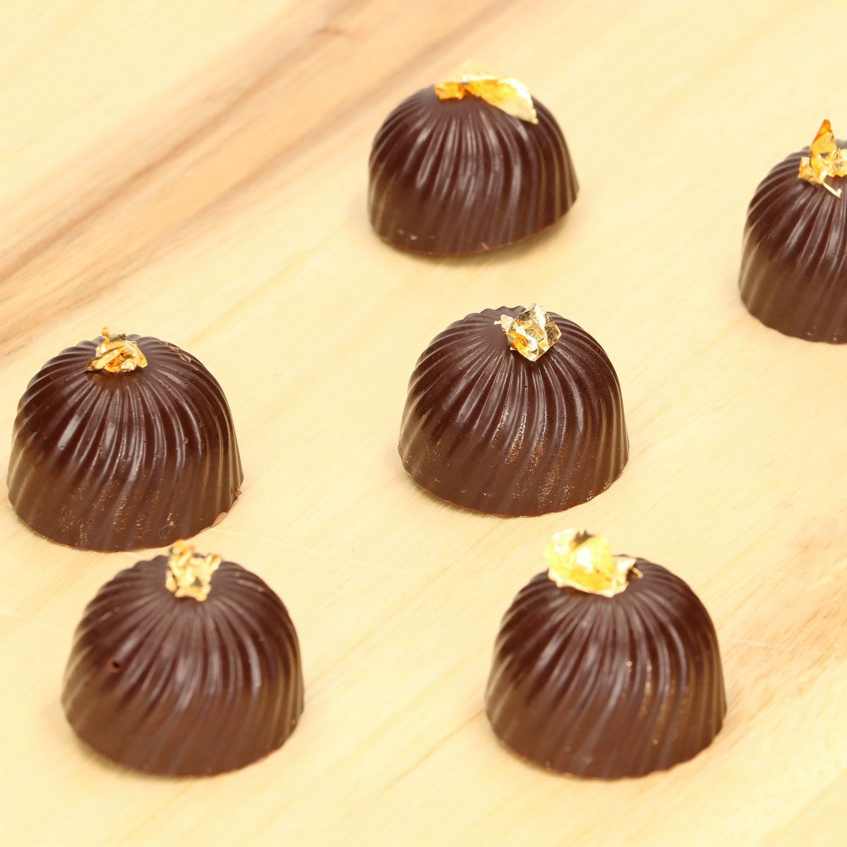 Polykarbonátová forma na pralinky twist swirl